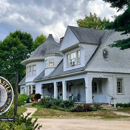 Barncastle Hotel